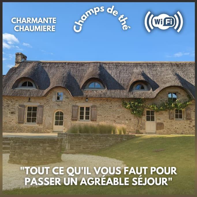 Maison Typique Bretonne Avec Toit De Chaume Camors Eksteriør bilde